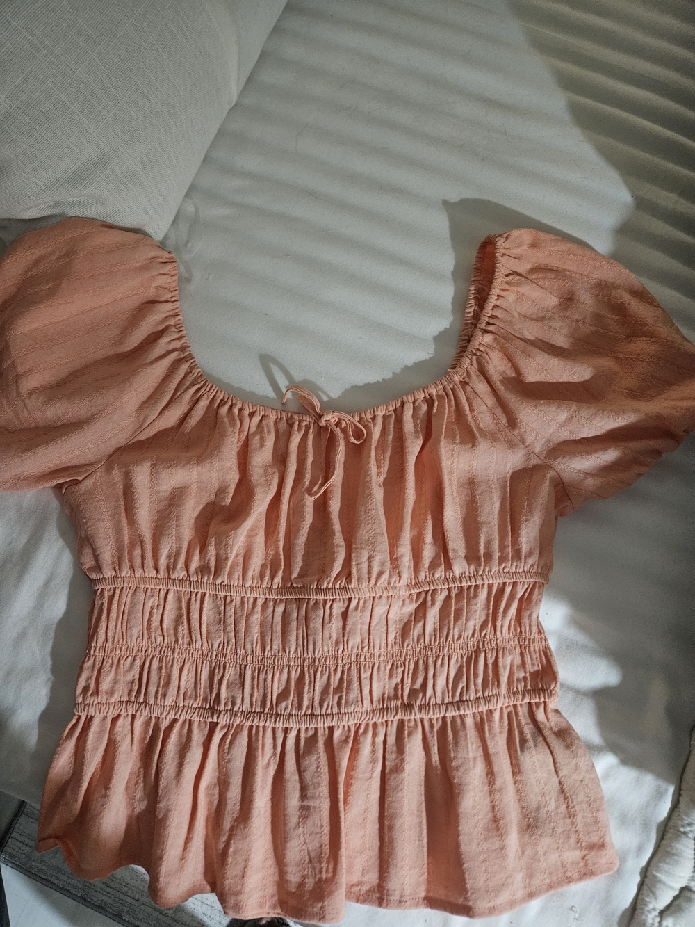 NWOT Celebrity Pink Peach Puff Smocked Peplum Blouse